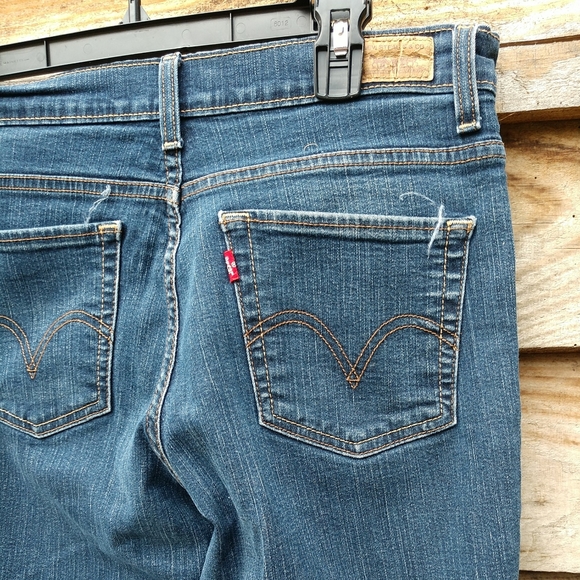 Levi's 512 Perfectly Slimming Mid Rise Bootcut Size 6 Long - Picture 6 of 11